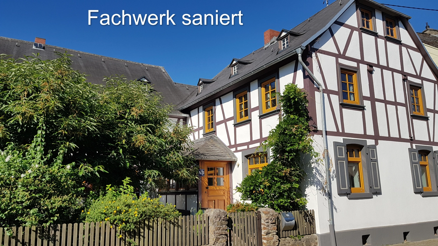 Mario Bremser Haus und Bäume
